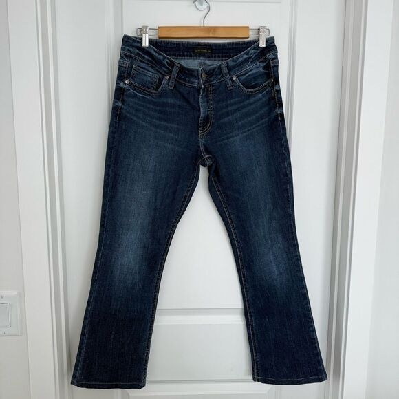 Silver Jeans Denim - SILVER JEANS | Elyse Slim Boot Cut with Embroidered Pockets